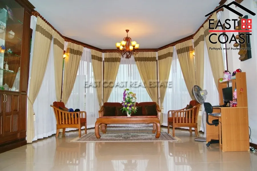 Pattaya Thani photo 19