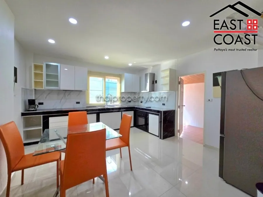 Chateau Dale Residence photo 8