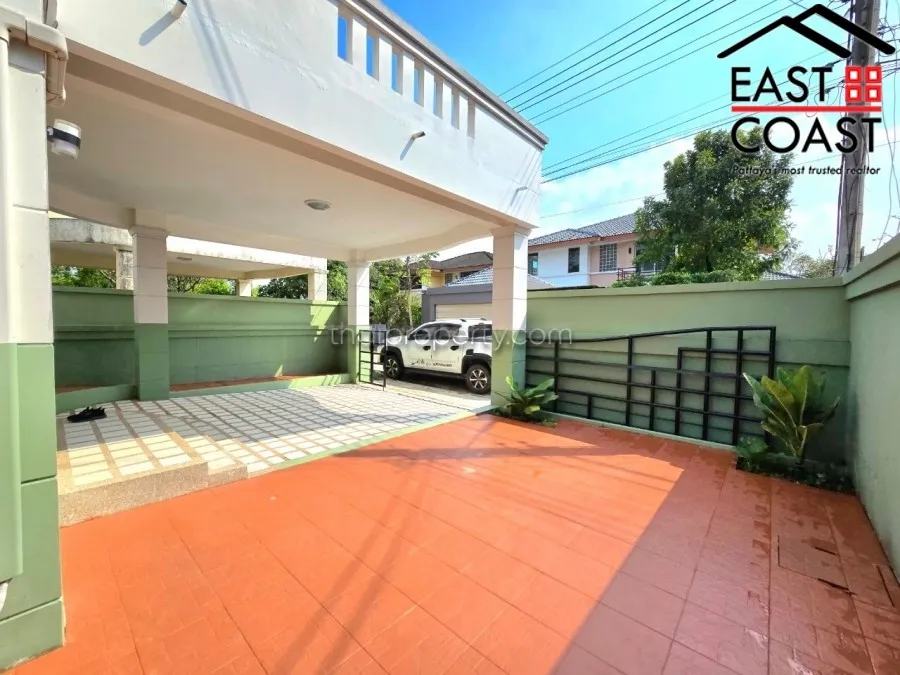 Chateau Dale Residence photo 3