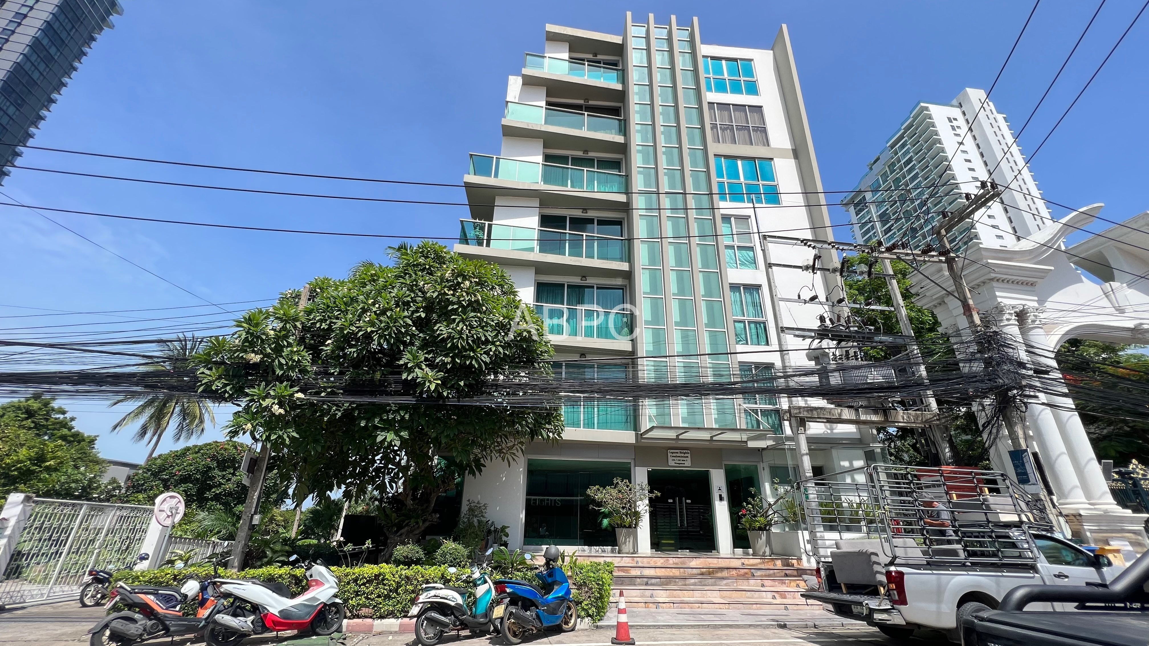 2 Bedroom Condo in Wongamat - Laguna Heights