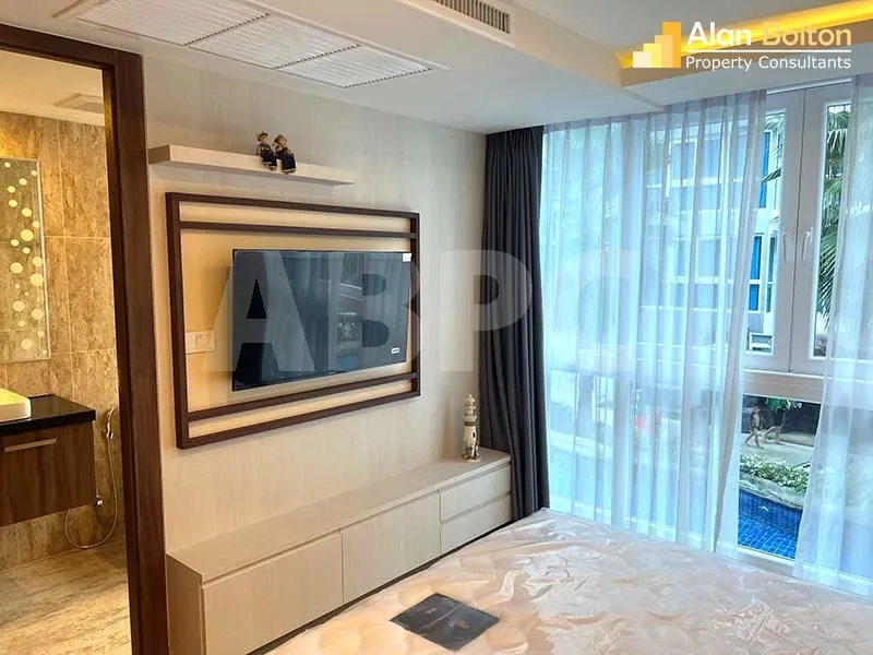 Pool View 2 Bed 2 Bath Condo in Central Pattaya photo 4