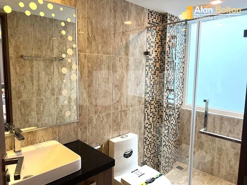 Pool View 2 Bed 2 Bath Condo in Central Pattaya photo 10