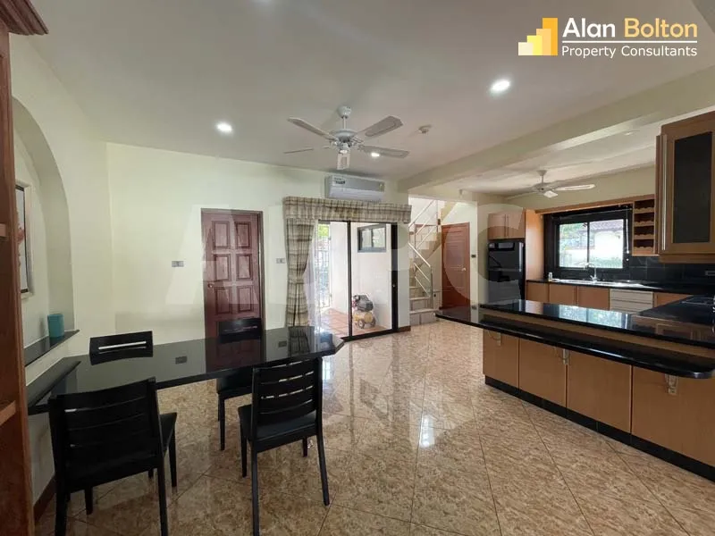 3 Bed 3 Bath in East Pattaya ABPC0103 photo 6