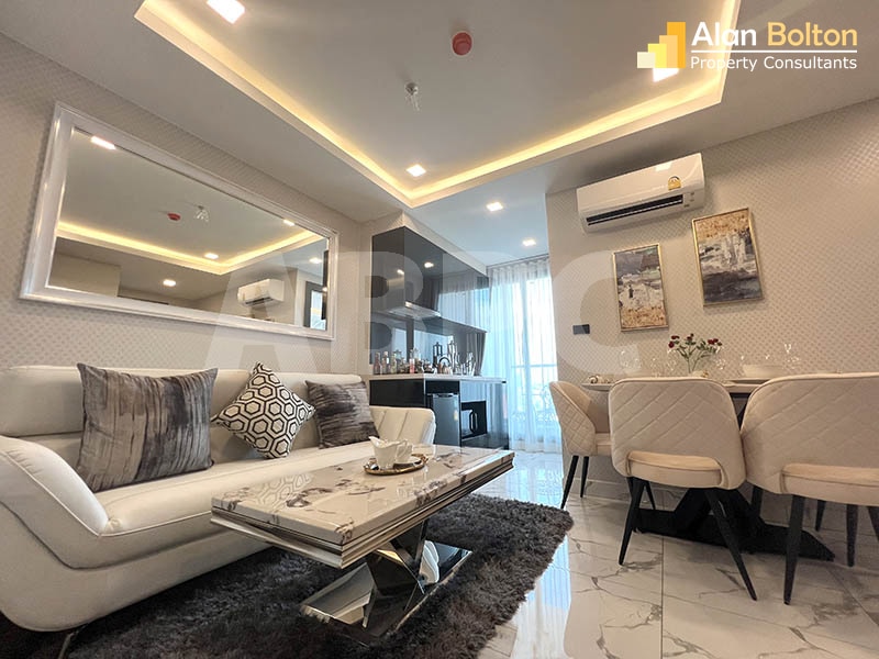 2 Bed - 1 Bath Condo in South Pattaya