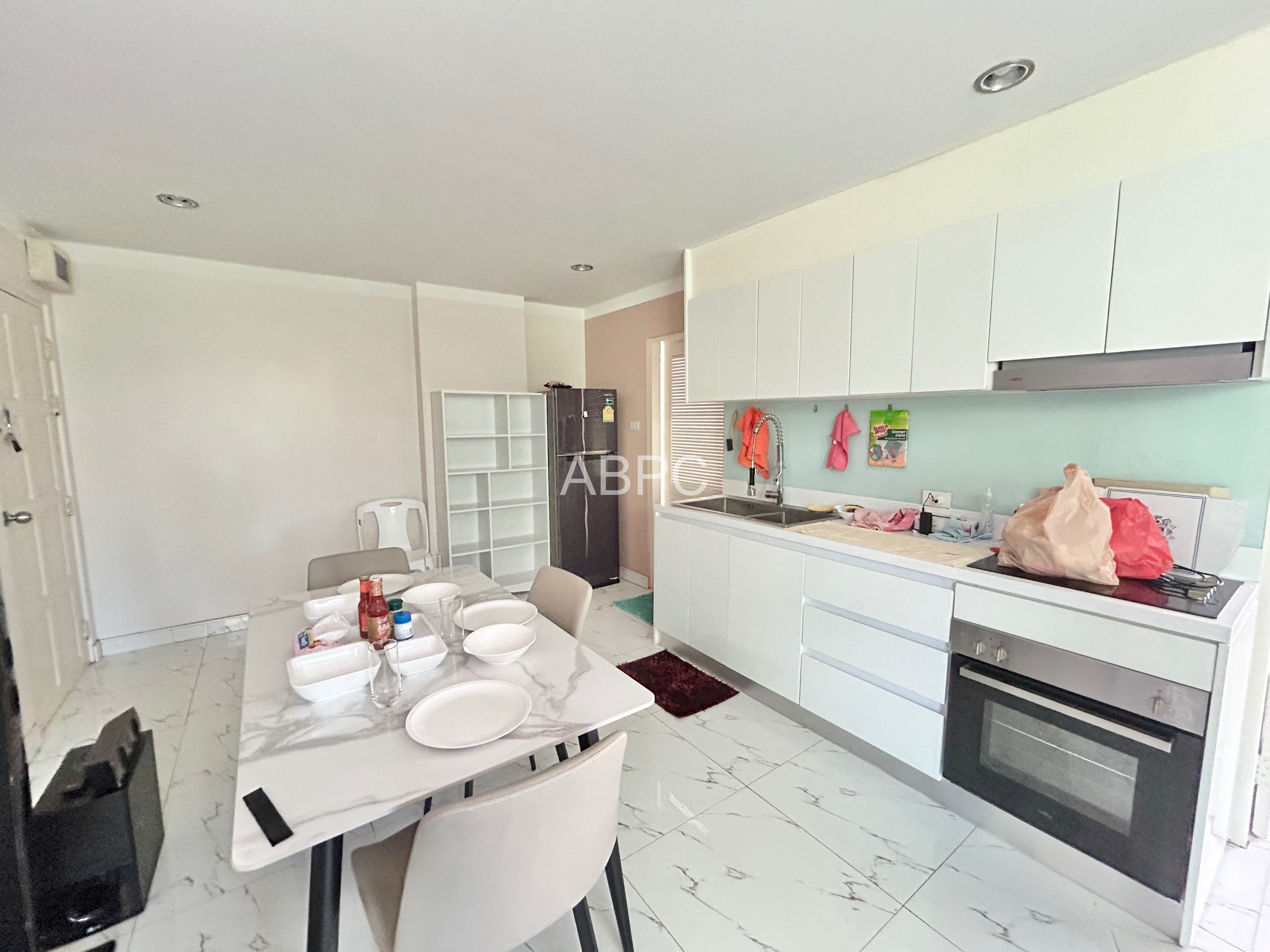 1 Bed 2 Bath Condo In Wongamat photo 3