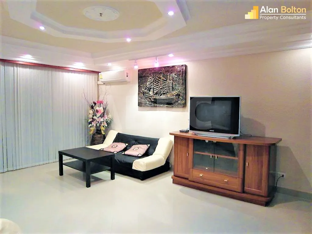 Ocean View Studio Condo In Jomtien photo 6