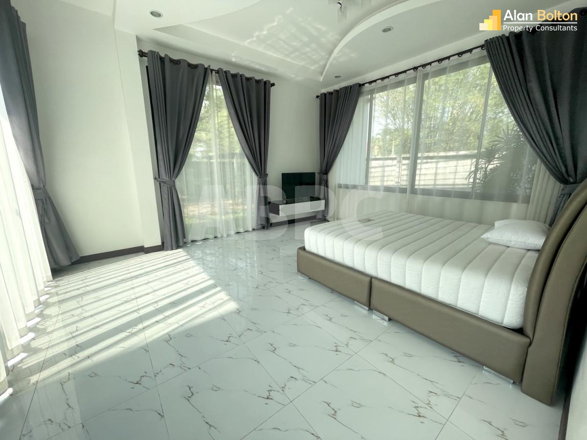 3 Bed 3 Bath Pool Villa in East Pattaya photo 18