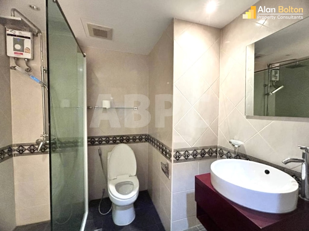 Ocean View Studio Condo in Jomtien photo 14