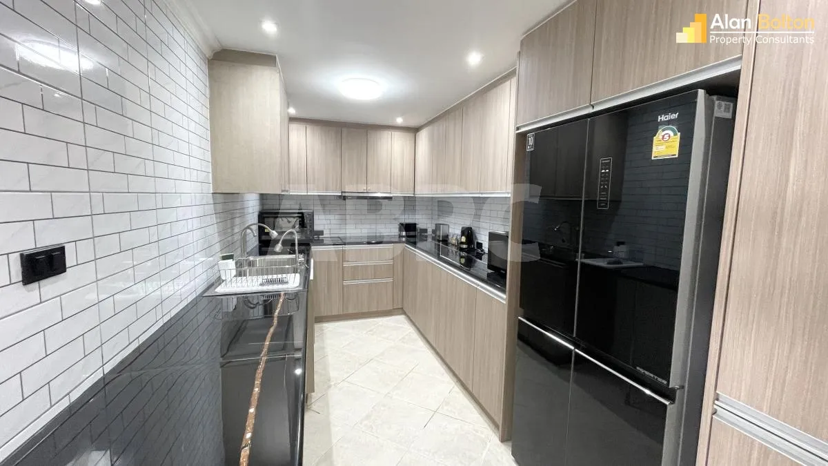 3 Bed 3 Bath Condo In Pratumnak photo 12