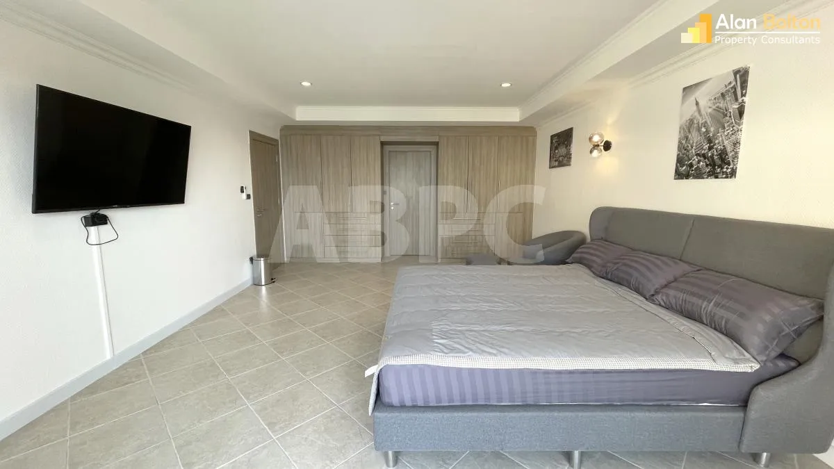3 Bed 3 Bath Condo In Pratumnak photo 10