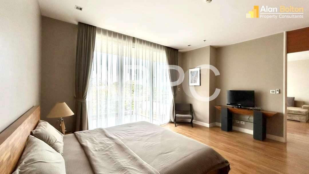 2 Bed 3 Bath in Wong Amat - The Cove Pattaya photo 5
