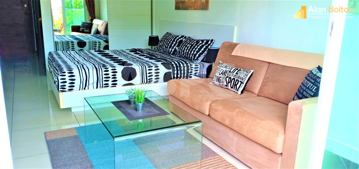 Studio in Hyde Park 2 For Sale or Rent photo 3