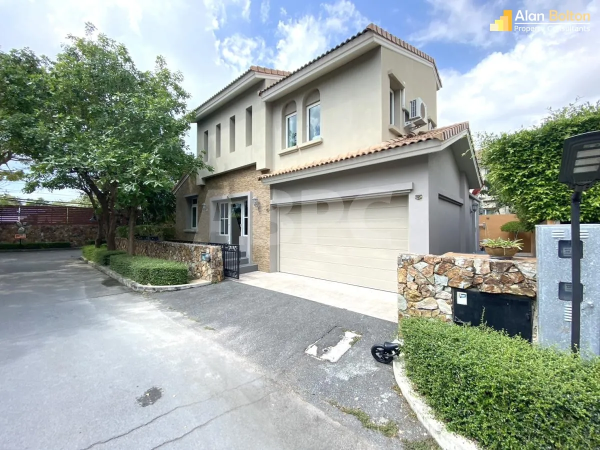 4 Bed 3 Bath ABPC0339 photo 5