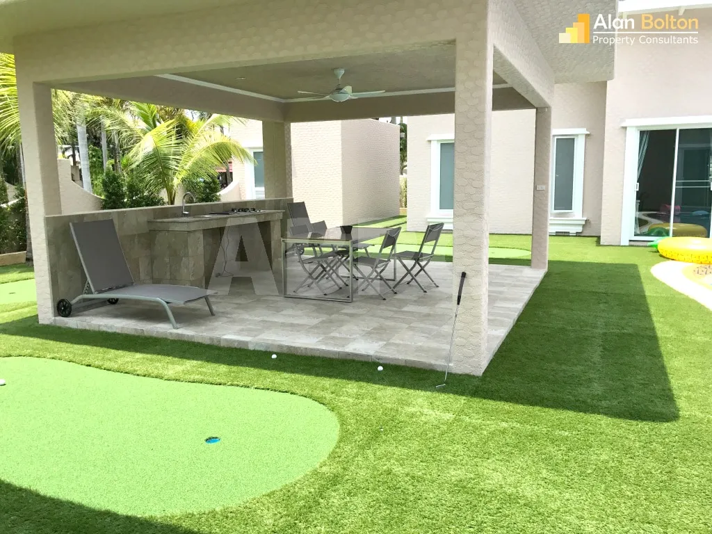 5 Bed 6 Bath in East Pattaya ABPC0358 photo 3