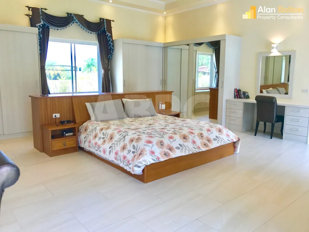 5 Bed 6 Bath in East Pattaya ABPC0358 photo 9