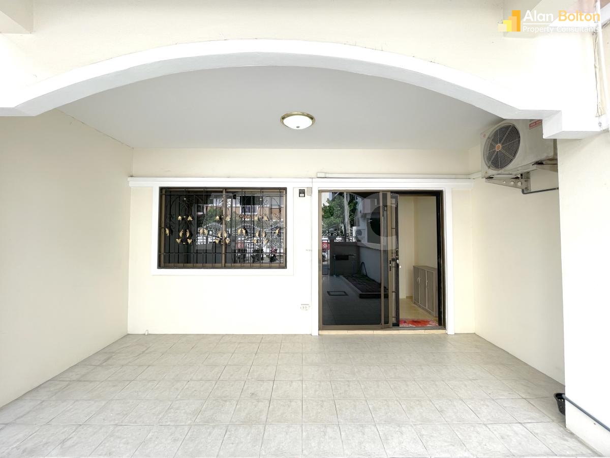 4 Bed 5 Bath in Central Pattaya ABPC0364 photo 11