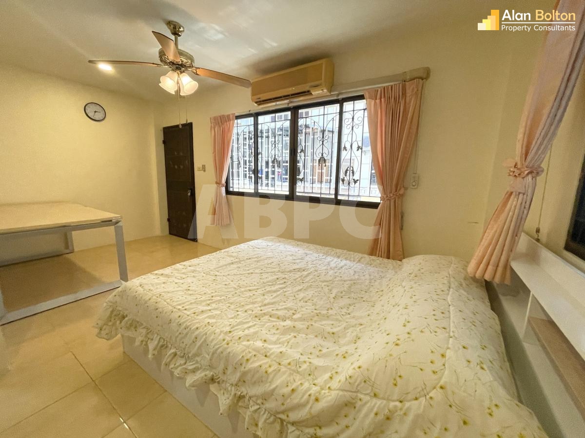 4 Bed 5 Bath in Central Pattaya ABPC0364 photo 9