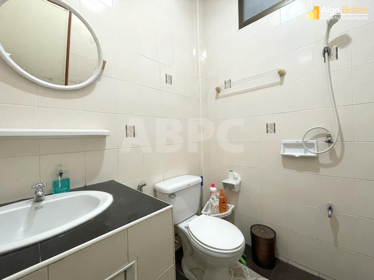 4 Bed 5 Bath in Central Pattaya ABPC0364 photo 7