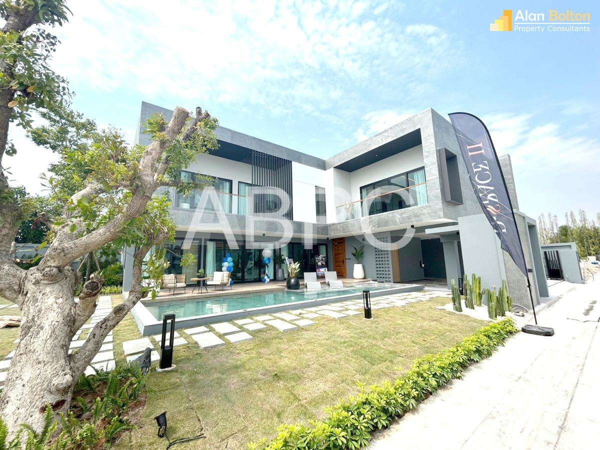 4 Bed 5 Bath in Huay Yai - DSPACE photo 3
