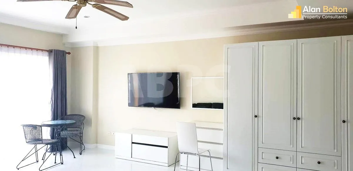 Studio Bed 1 Bath in Pratumnak ABPC0370 photo 8