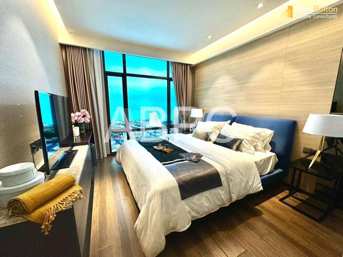 Studio Condo in Pratumnak - Beverly Mountain Bay