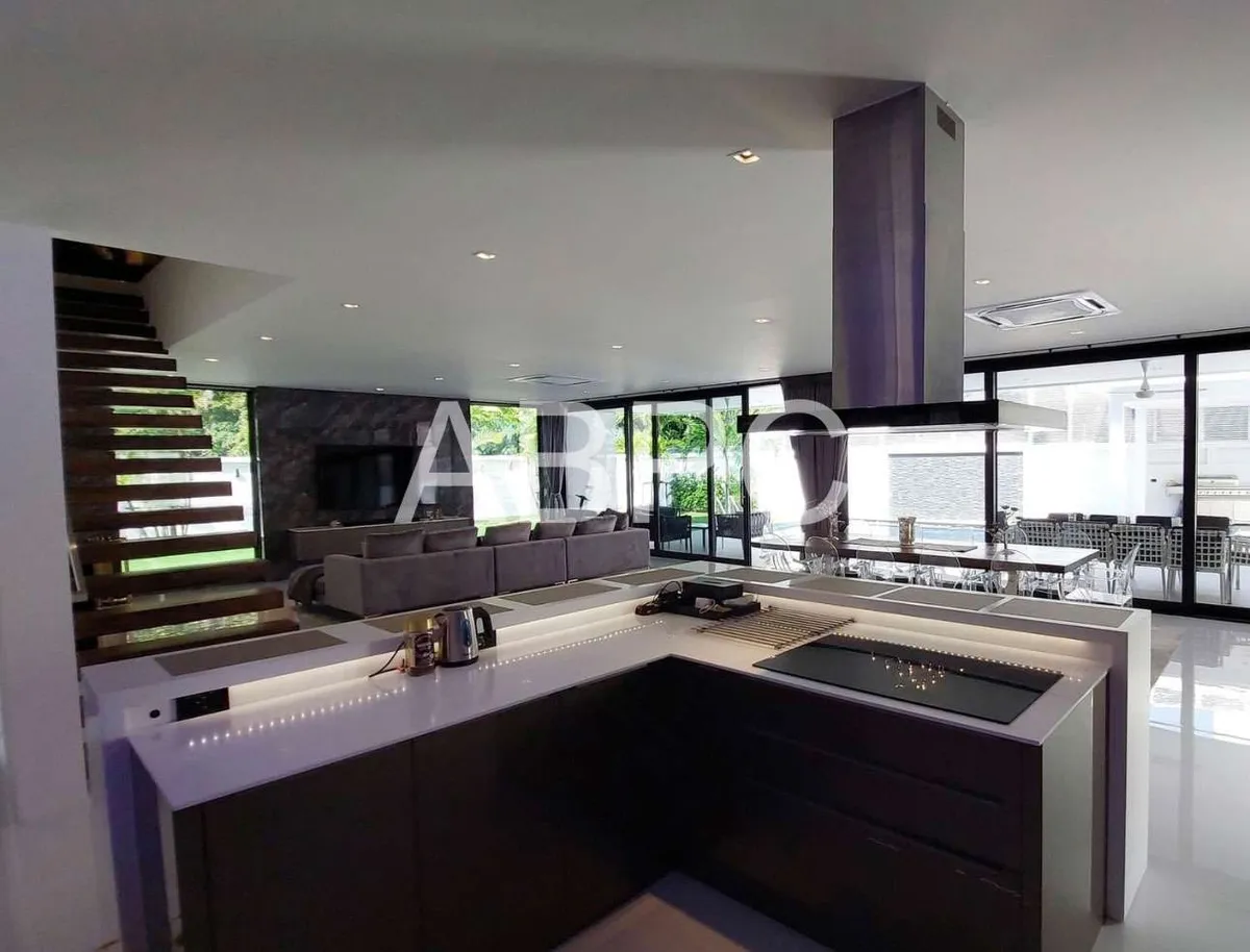Ultra Luxury 4 Bed 5 Bath Pool Villa In Pratumnak photo 4