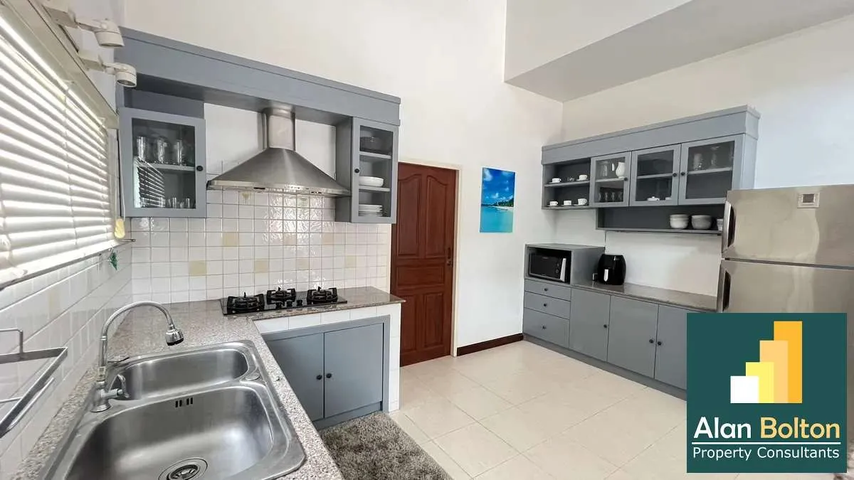 Pool Villa 3 Bedrooms 3 Bathrooms in East Pattaya photo 12