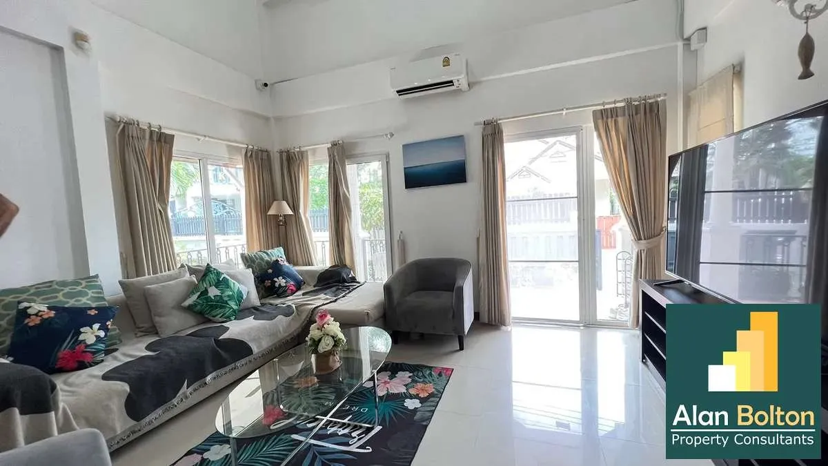 Pool Villa 3 Bedrooms 3 Bathrooms in East Pattaya photo 17