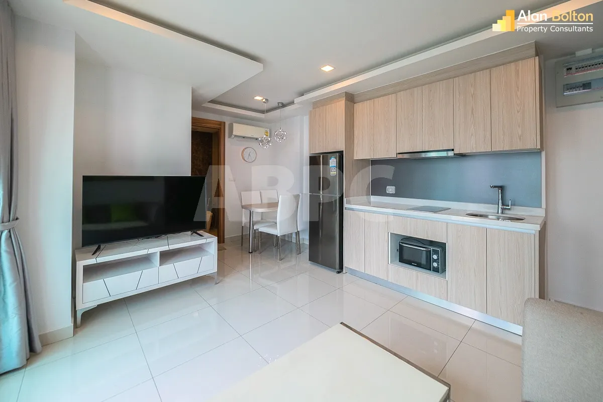 2 bedroom 2 Bathroom Condo in Arcadia Beach Resort Pattaya photo 5