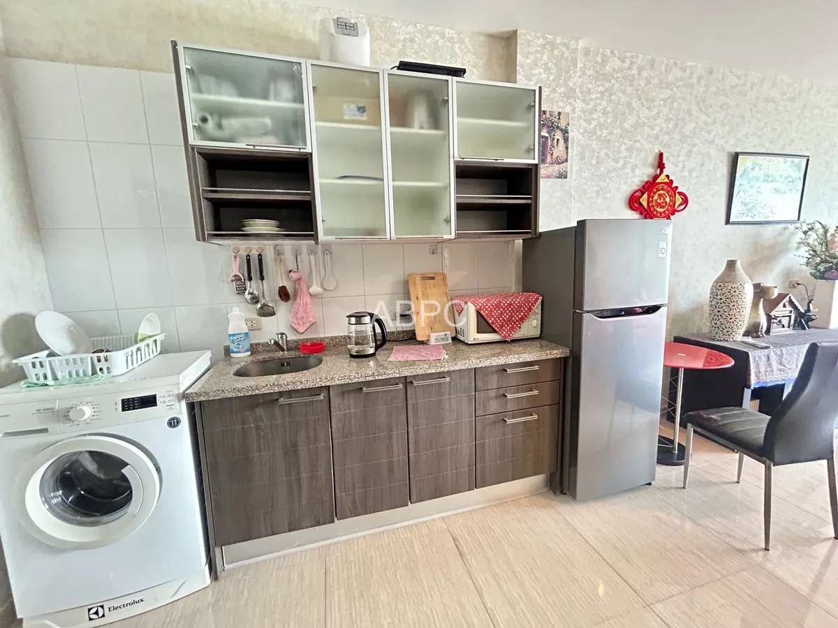 Ocean View Studio Condo in Jomtien photo 10