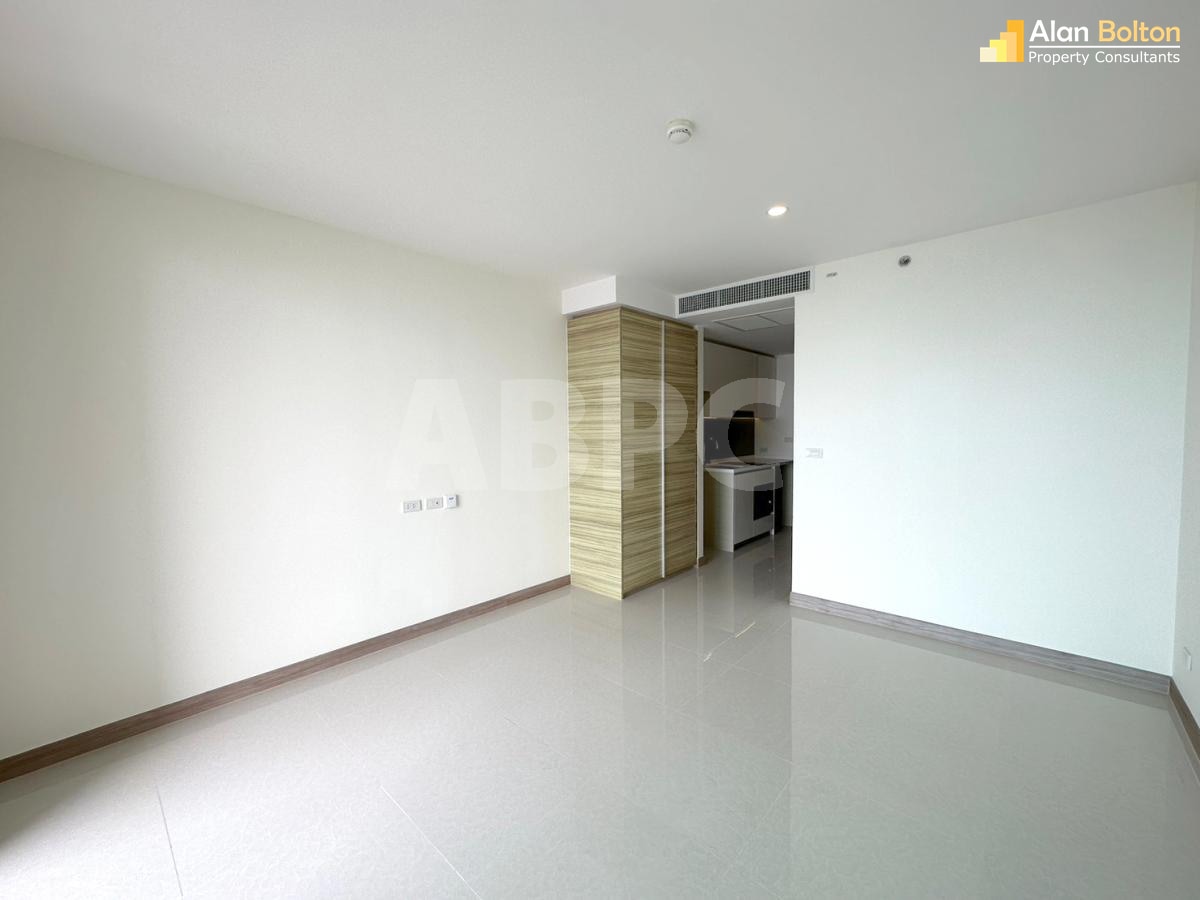 Studio Bed Studio Bath in Jomtien ABPC0460 photo 6