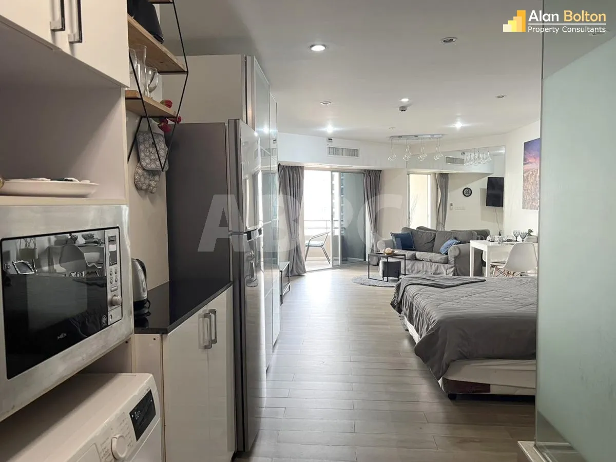 Studio Condo in North Pattaya - Markland photo 6