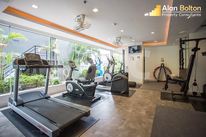 Large 1 Bed 1 Bath Condo In Central Pattaya photo 8