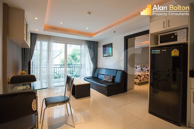Large 1 Bed 1 Bath Condo In Central Pattaya photo 9