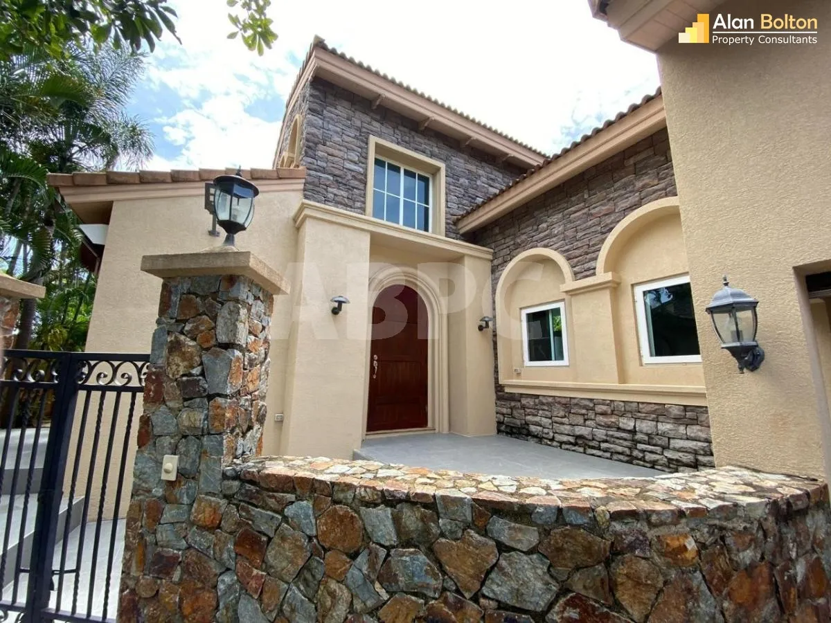 3 Bed 4 Bath in East Pattaya ABPC0552 photo 3