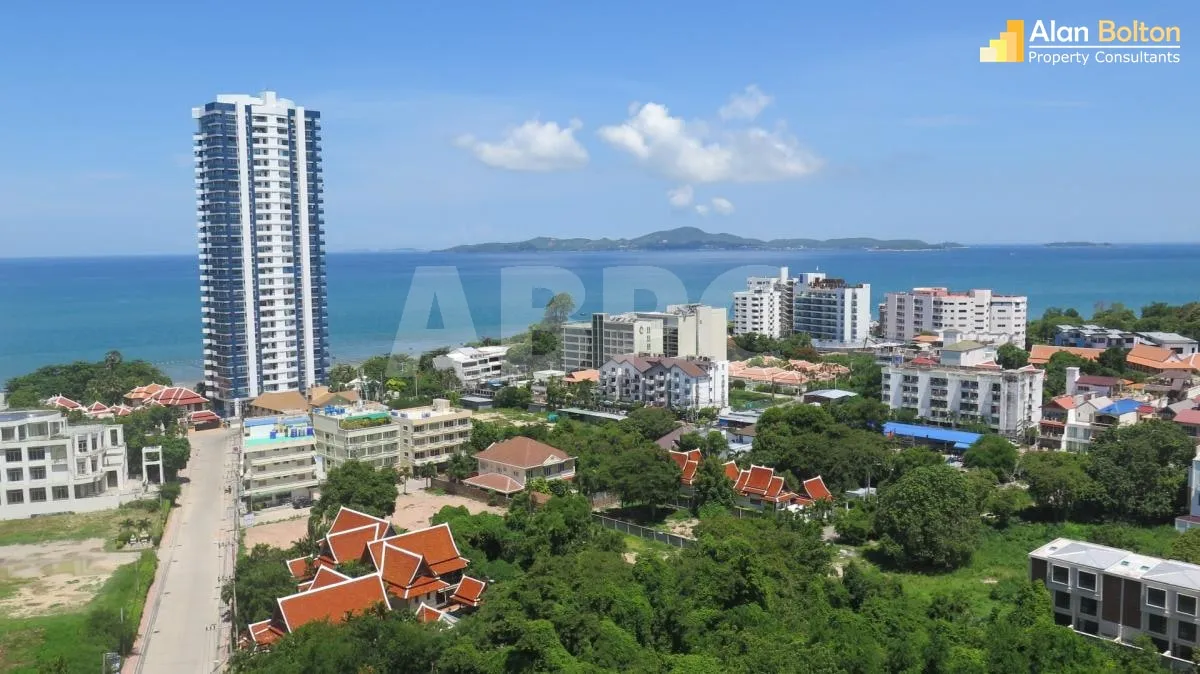1 Bed 1 Bath Condo in Pratumnak photo 16