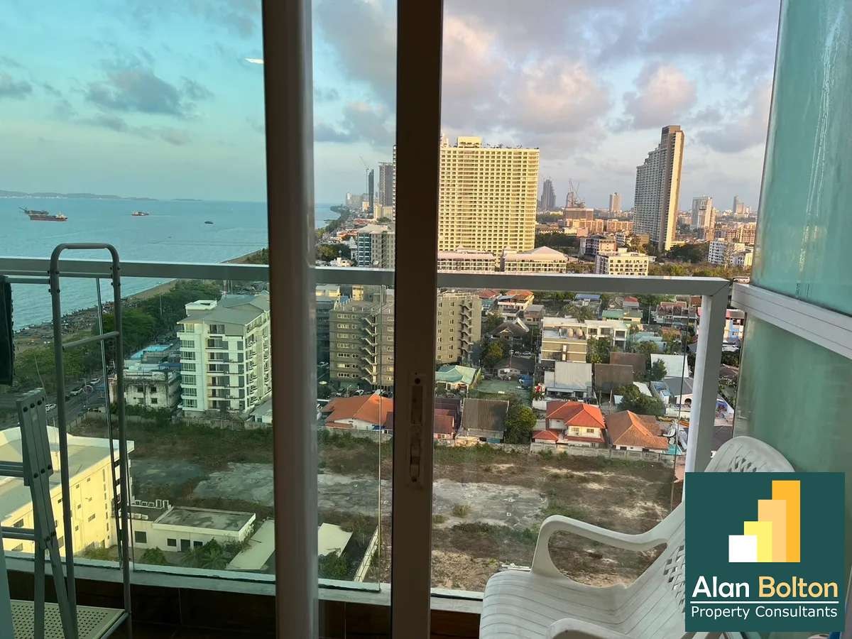 corner room Seaview 1 Bedroom 1 Bathroom  in Jomtien photo 15