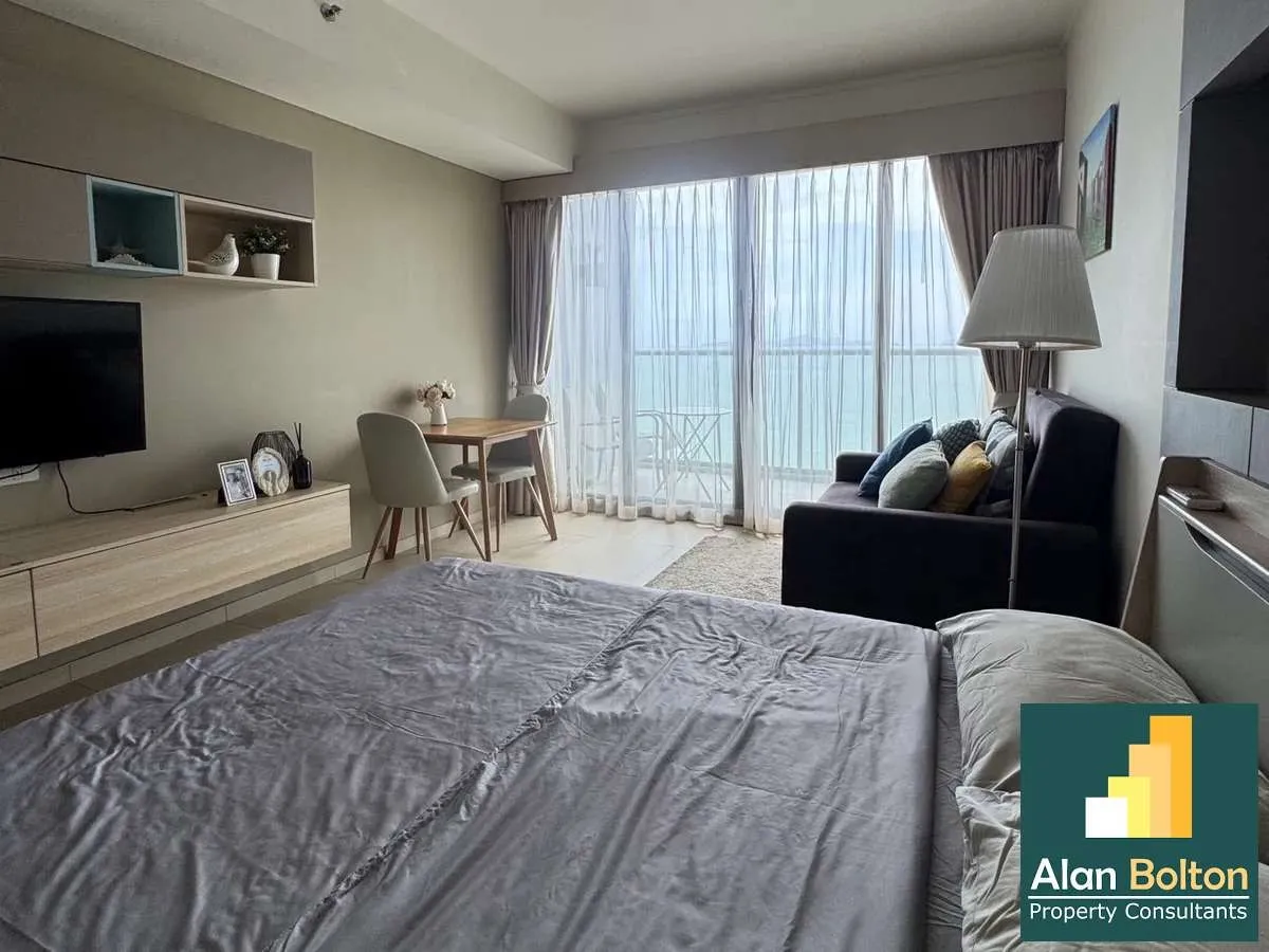 Studio Bed 1 Bath in Wong Amat ABPC0643 photo 11