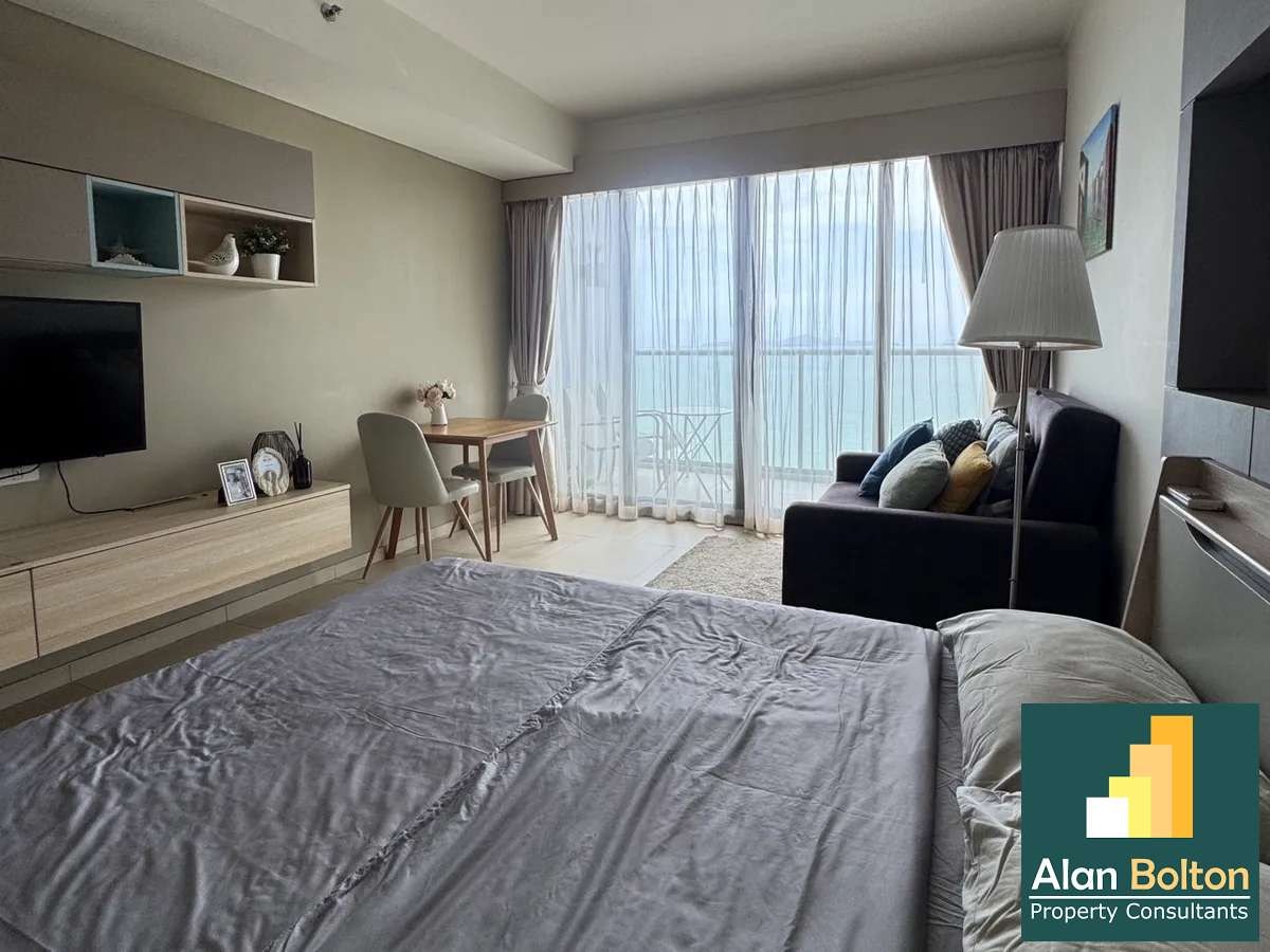 Studio Bed 1 Bath in Wong Amat ABPC0643 photo 11
