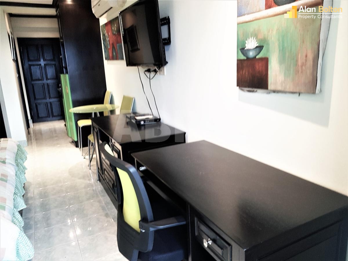 East Facing Sunrise City View Studio Condo In Jomtien photo 11