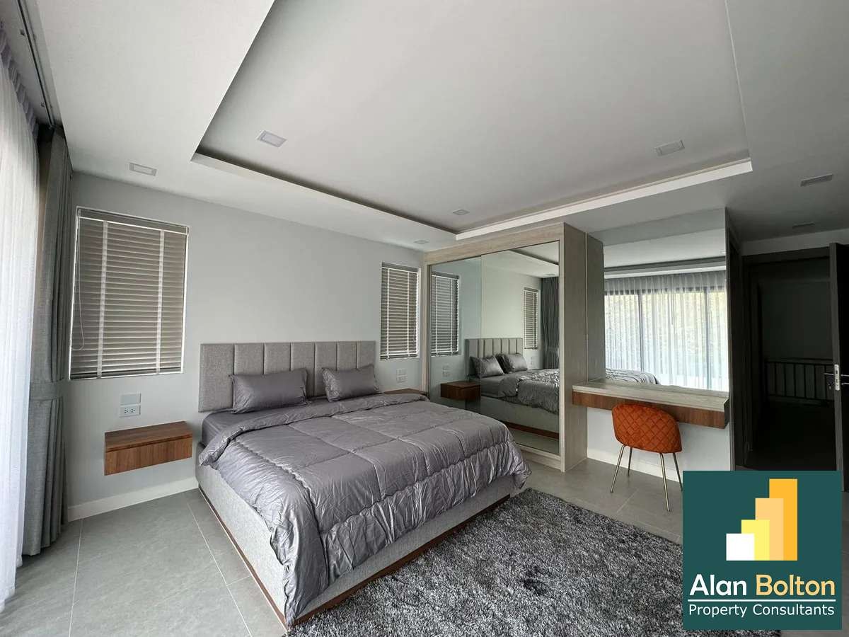 5 Bedroom House for in Jomtien (sale or rent) photo 12
