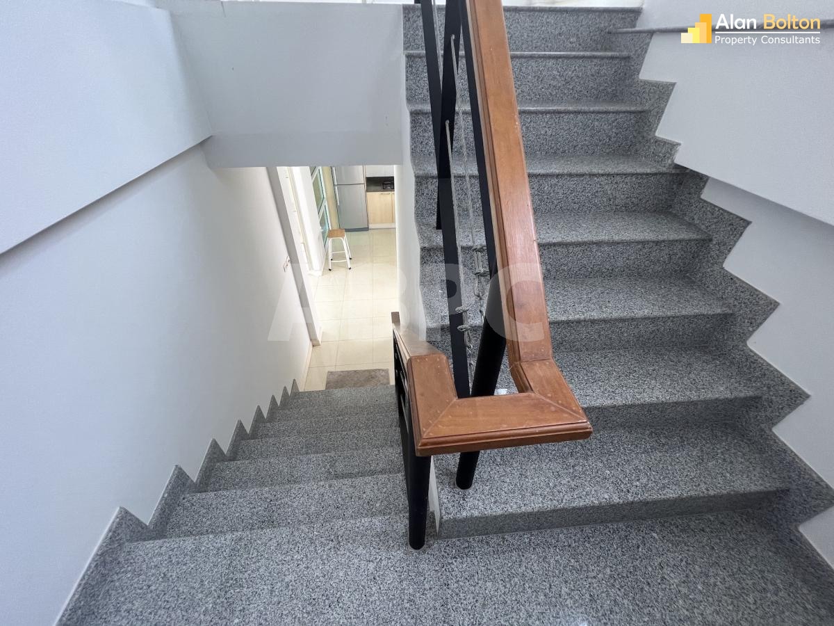2 Bed 3 Bath Townhouse in East Pattaya photo 28