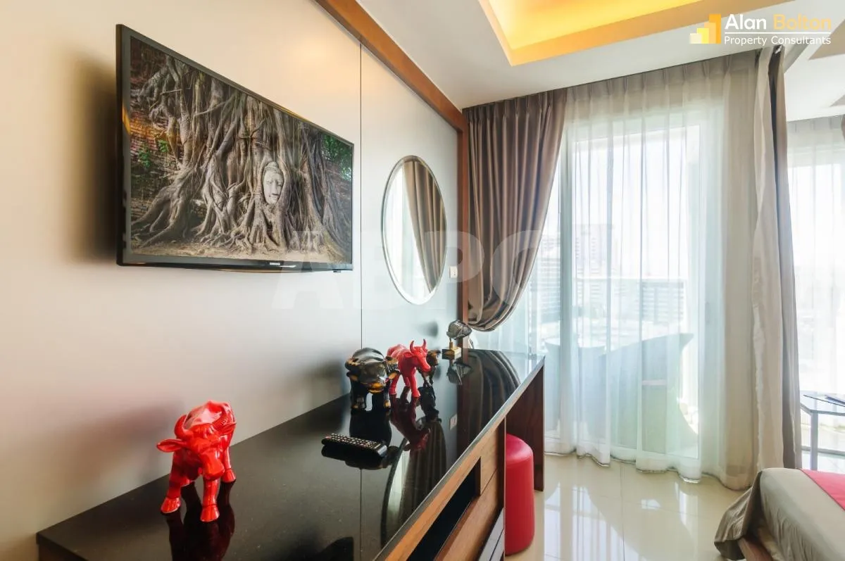 2 Bed 2 Bath Condo in Cozy Beach View in Pratumnak ABPC0724 photo 5
