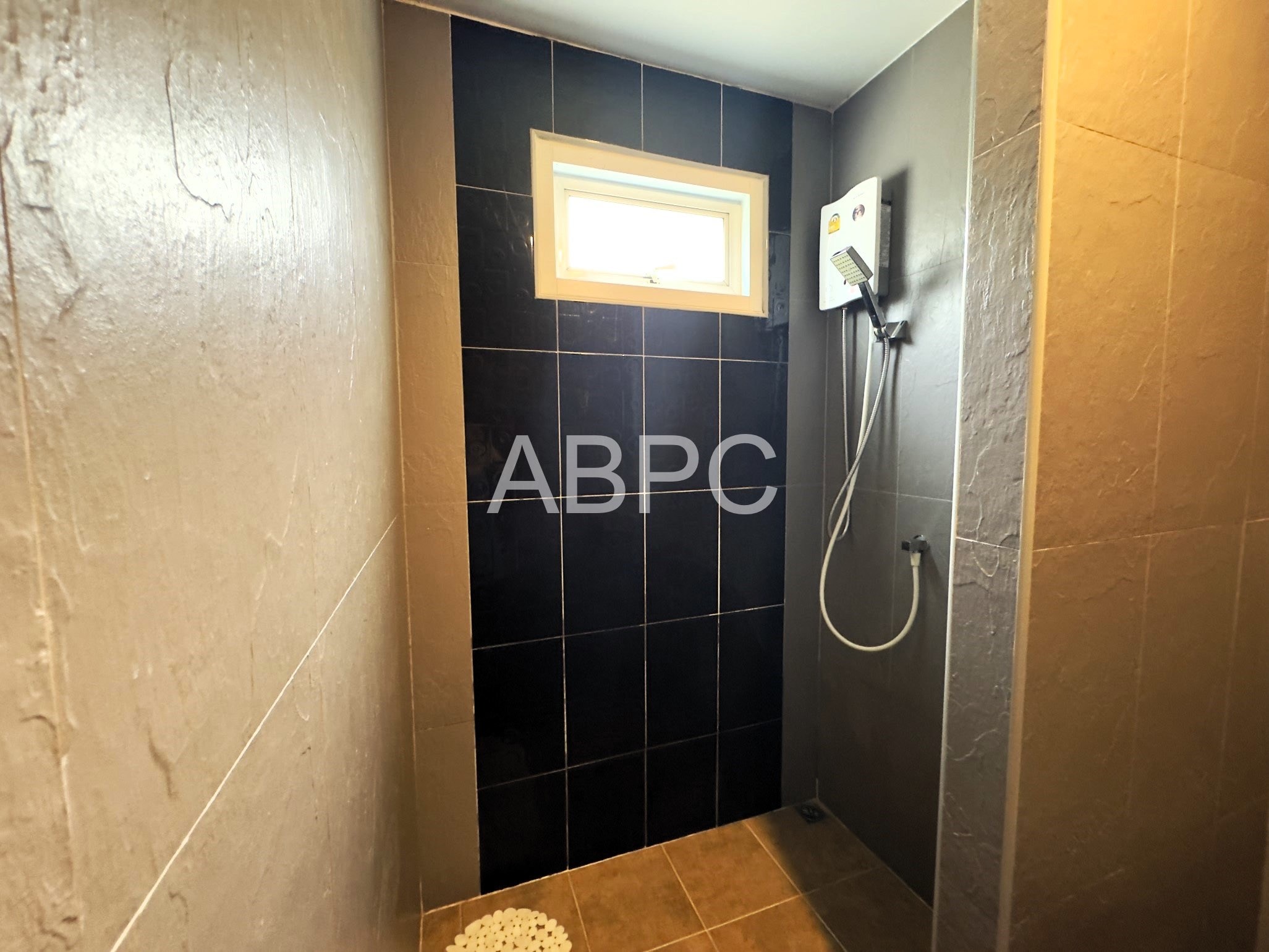 10 Percent Rental Yield Studio Condo - Jomtien Beach Mountain Condo 6 photo 8
