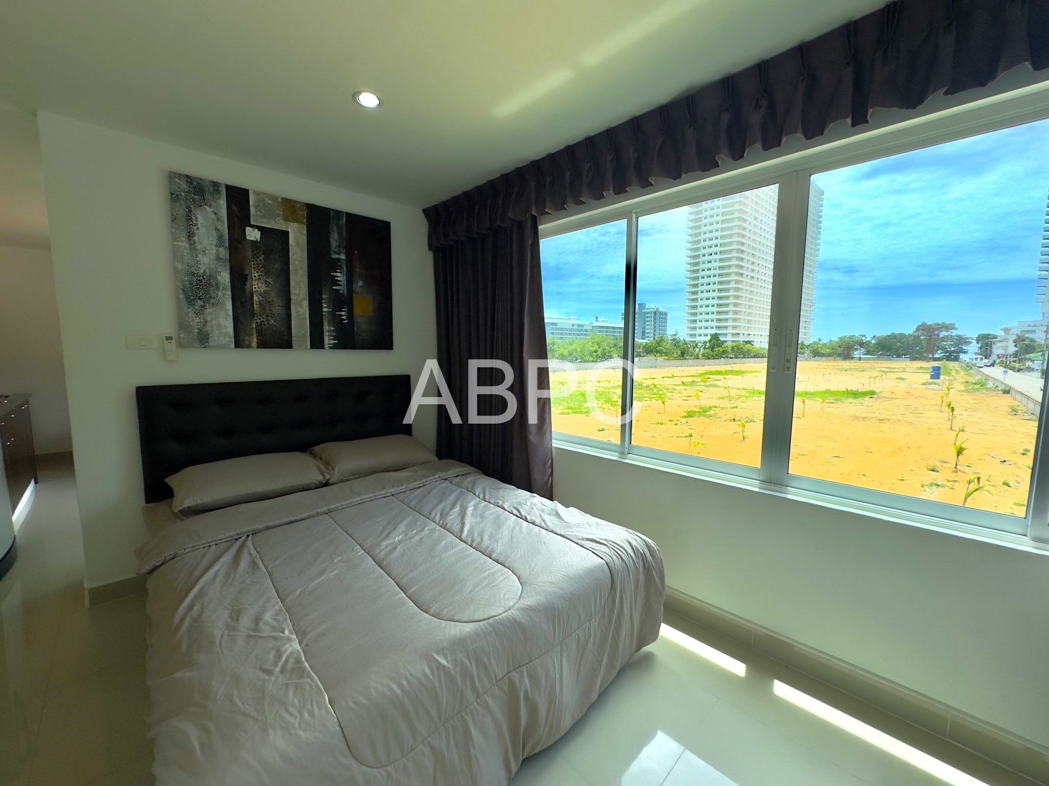 10 Percent Rental Yield Studio Condo - Jomtien Beach Mountain Condo 6