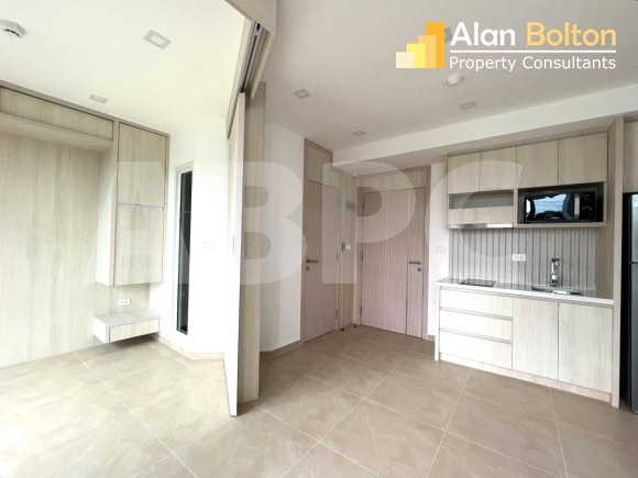 1 Bedroom Condo for Sale in South Pattaya photo 2