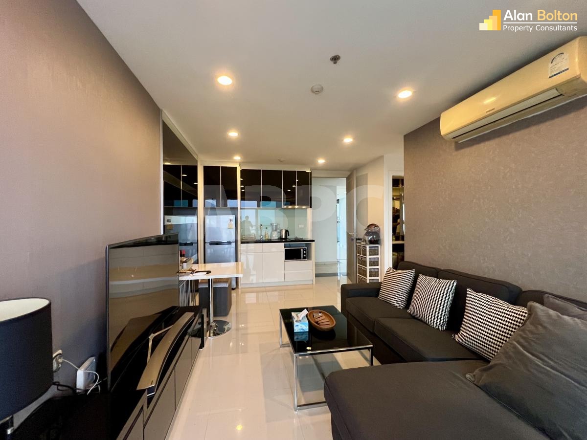 Ocean View 1 Bedroom in Pratumnak - The Vision photo 3