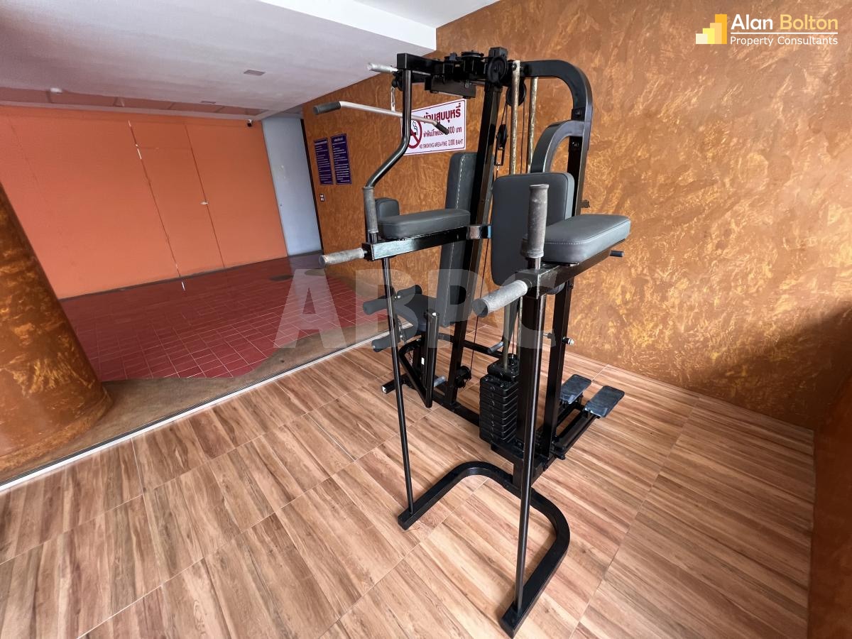 Studio Condo in Naklua photo 4