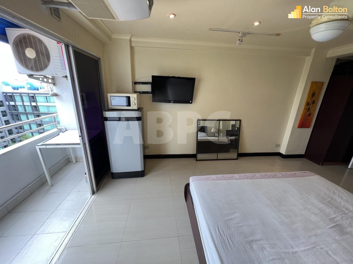 Studio Condo in Naklua photo 8