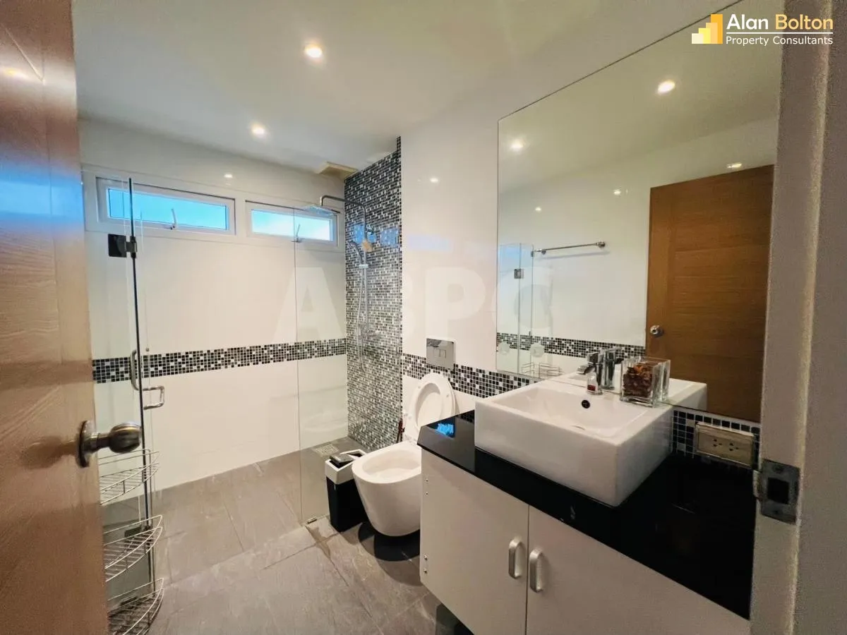 2 Bed 2 Bath ABPC0758 photo 11